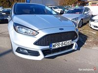 Używany Ford Focus 2018 Srebrny Hatchback