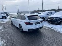 Używany BMW 520 190 KM (139 kW) 2022 Biały Kombi