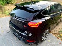 Używany Ford Focus ST 2017 Czarny Hatchback