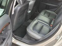 Używany Volvo XC70 Inscription 215 KM (158 kW) 2016 Złoty Kombi