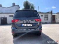 Używany VW Touran 150 KM (110 kW) 2020 Szary Minivan