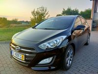 Używany Hyundai i30 110 KM (80 kW) 2015 Czarny (metalik) Kombi