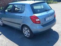 Używany Skoda Fabia 75 KM (55 kW) 2011 Niebieski Hatchback