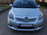 Używany Toyota Verso 126 KM (92 kW) 2009 Srebrny Minivan