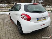 używany Peugeot 208 ekonomiczny silnik 1.2 benzyna 52000 przebiegu