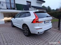 używany Volvo XC60 B4 PLUS DARK 2022 SALON PL 1 WLAŚCICIEL