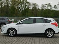 używany Ford Focus 1,0 100 km zadbany grz. fotele , szyba przednia alufelgi klimatronic