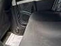 używany Toyota Yaris II