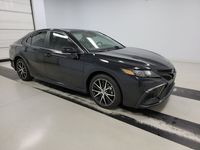 używany Toyota Camry 2.5dm 203KM 2023r. 2 700km