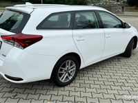 używany Toyota Auris 1.2 2016r.