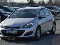 Używany Opel Astra 100 KM (73 kW) 2015 Srebrny Hatchback