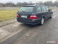 Używany Mercedes E320 Elegance 2003 Granatowy Kombi