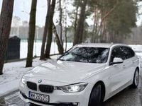 Używany BMW 320 Luxury Line 2013 Biały Kombi