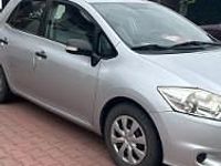 używany Toyota Auris Auris I1.3 kat rok 2011
