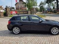 Używany BMW 118 Sport Line 2015 Czarny Hatchback