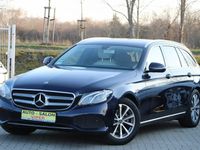 używany Mercedes E200 2dm 150KM 2017r. 102 000km