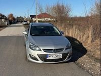 Używany Opel Astra 2015 Srebrny Kombi