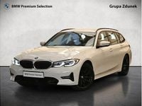 Używany BMW 320 Shadowline 190 KM (139 kW) 2021 Biel alpejska Kombi