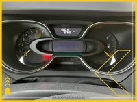 używany Renault Captur 0.9dm 90KM 2015r. 152 950km