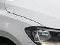 Używany VW Touran 110 KM (80 kW) 2015 Biały Minivan