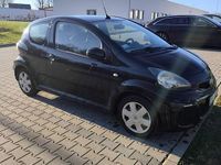 Używany Toyota Aygo 68 KM (50 kW) 2009 Czarny Hatchback