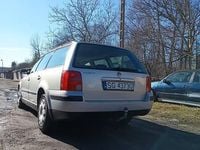 Używany VW Passat 1998 Srebrny Kombi