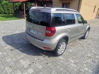 Używany Skoda Yeti 2015 Srebrny SUV