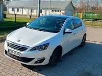 Używany Peugeot 308 Allure 125 KM (91 kW) 2013 Biały Hatchback