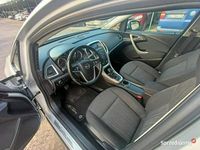 używany Opel Astra zadbany, serwisowany, zarejestrowany, ubezpieczony J (2009-2019)