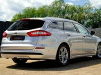 Używany Ford Mondeo 180 KM (132 kW) 2019 Srebrny (metalik) Sedan/Limuzyna
