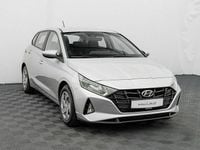 Używany Hyundai i20 Pure 84 KM (61 kW) 2022 Srebrny (metalik) Hatchback