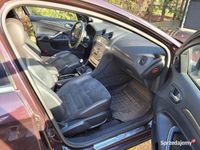 Używany Ford Mondeo 2010 Wiśniowy Kombi