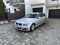 Używany BMW 318 143 KM (105 kW) 2010 Srebrny Kombi