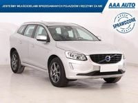 Używany Volvo XC60 2015 Srebrny SUV