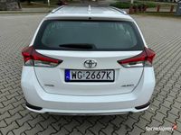 używany Toyota Auris 1.2 2016r.