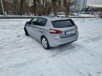 Używany Peugeot 308 110 KM (80 kW) 2017 Inny (metalik) Hatchback