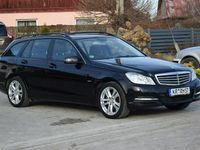 Używany Mercedes C180 155 KM (114 kW) 2012 Czarny Kombi
