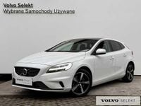 Używany Volvo V40 152 KM (111 kW) 2019 Biały