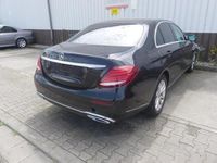 używany Mercedes E200 2,0 Diesel 195KM E220 d T 4Matic 9G-Tronic Avantgarde Zadba…