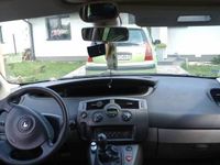 używany Renault Scénic II 1.6 z LPG 2006r doinwestowany