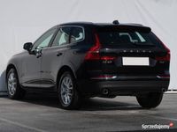 używany Volvo XC60 B4 AWD