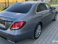 używany Mercedes E220 E 220W213 Panorama Dach Nawigacja... E 220W213 Panorama Dach Nawigacja...