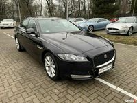 Używany Jaguar XF 180 KM (132 kW) 2015 Czarny Sedan/Limuzyna