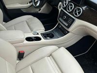 używany Mercedes CLA250 4 matic