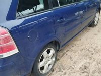 używany Opel Zafira b 1,9