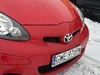 Używany Toyota Aygo 68 KM (50 kW) 2010 Czerwony Hatchback
