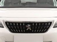 Używany Peugeot 3008 131 KM (96 kW) 2019 Biały SUV