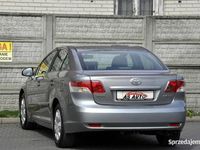 Używany Toyota Avensis 147 KM (108 kW) 2011 Szary Sedan/Limuzyna