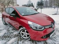 Używany Renault Clio IV 75 KM (55 kW) 2016 Czerwony Hatchback