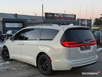 Używany Chrysler Pacifica 2021 Beżowy Minivan